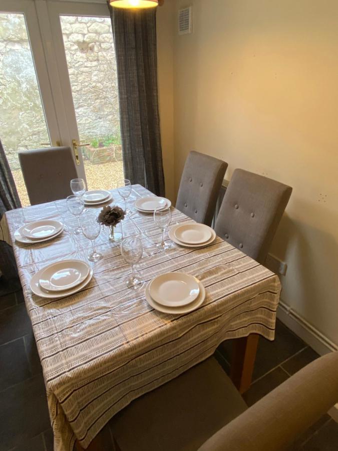Cosy 3-Bedroom House, Stones Throw To Beach 韦茅斯 外观 照片